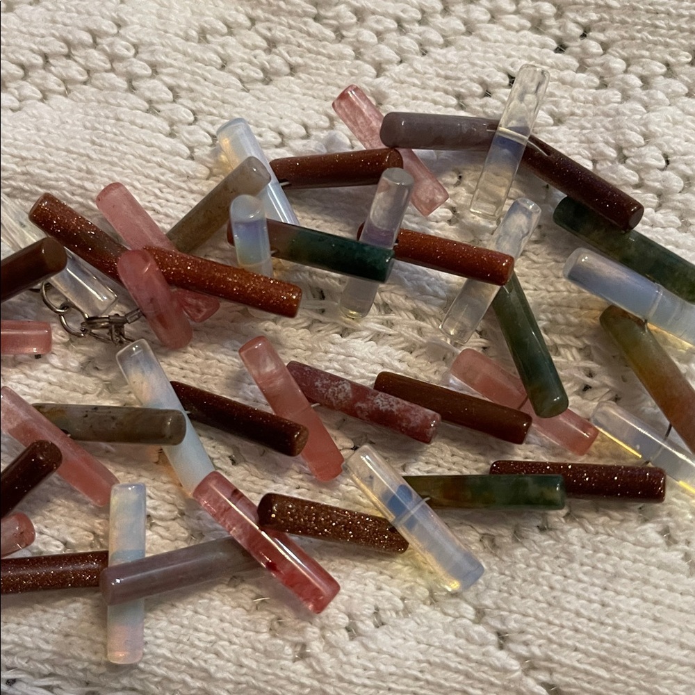 Artisan Multicolor Glass Rod Abstract Glass Necklace🫧 - Picture 4 of 7